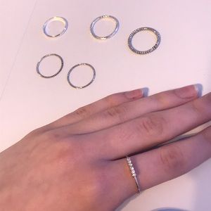Set of 6 silver rings